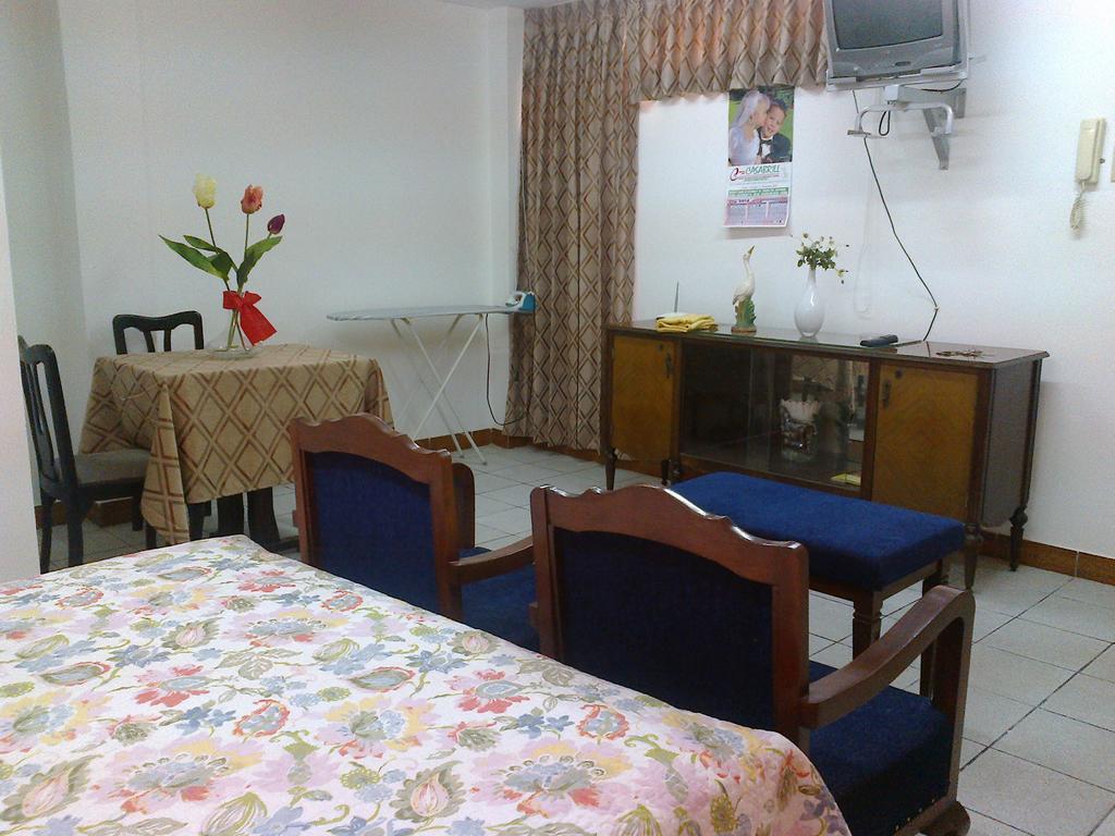 Strenua Santa Maria Suites Trujillo Cameră foto